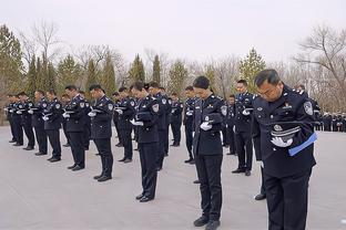 Sĩ quan lục quân trung ương Sofia tuyên bố Karanga, cầu thủ từng phục vụ cho đội Hà Nam và Tế Nam Hưng Châu